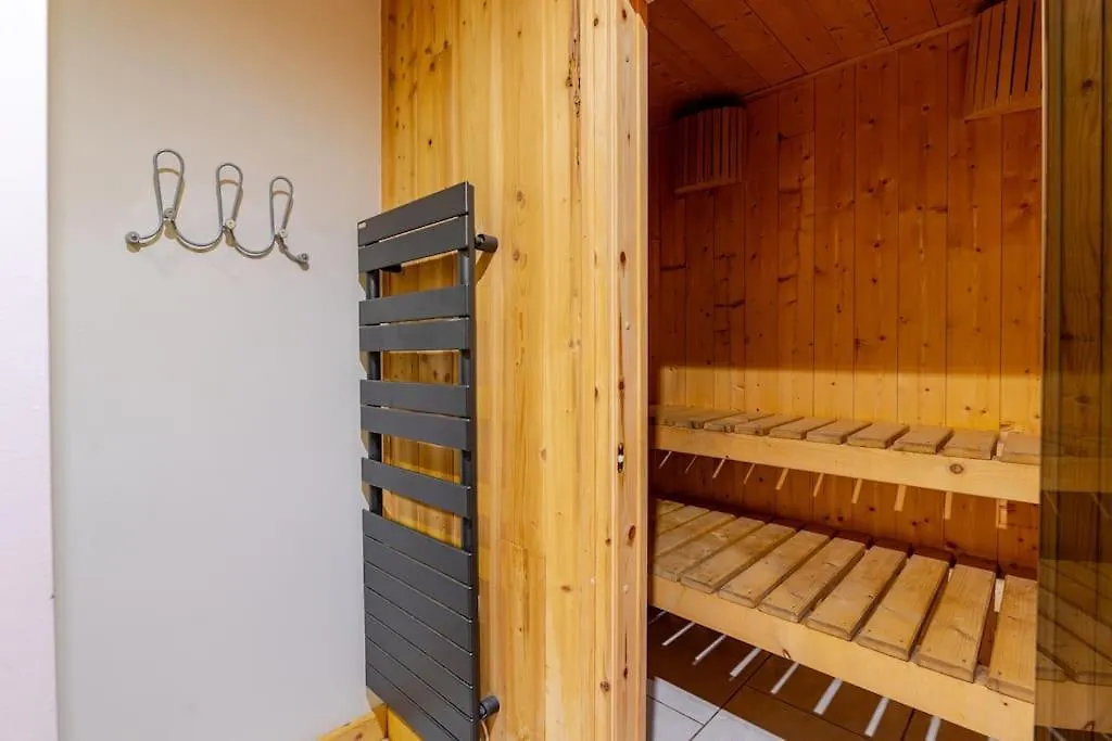 Appartement En Chalet Individuel Sauna Piscine Valmeinier